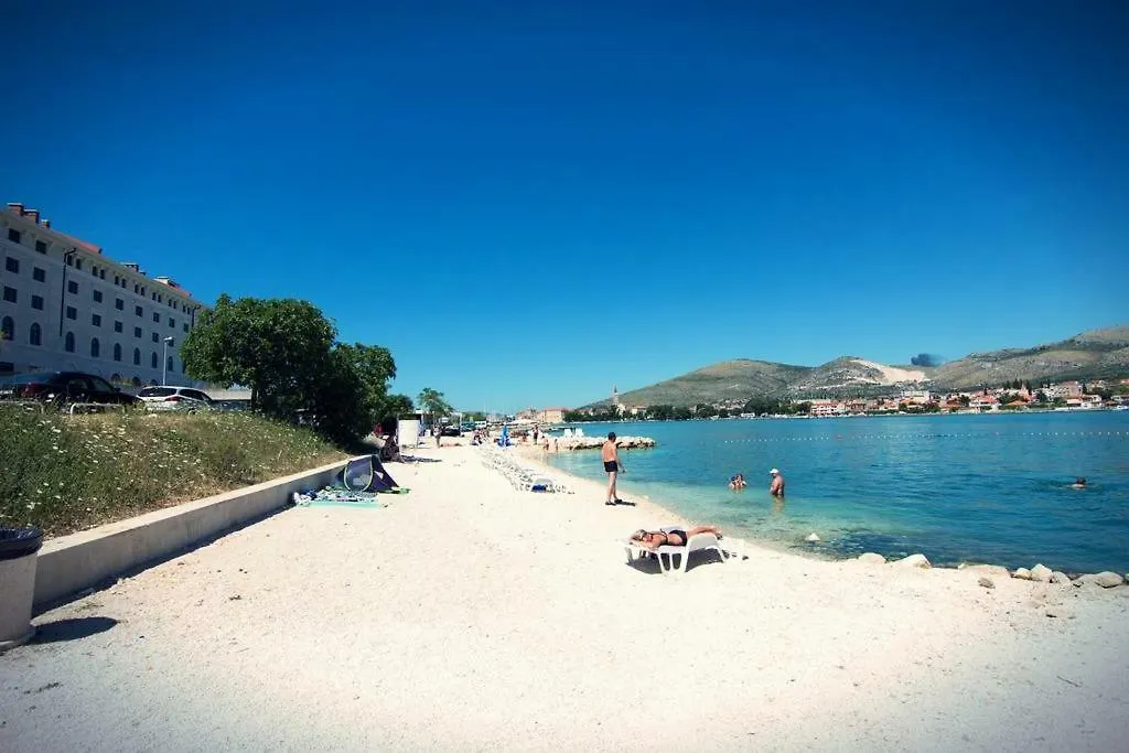 Apartment Apartman Karlo Antonio Trogir Croatia