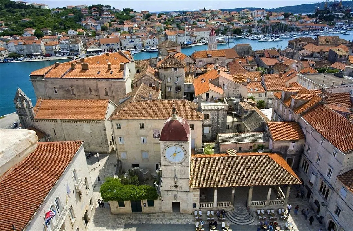 Apartman Karlo Antonio Trogir Apartment
